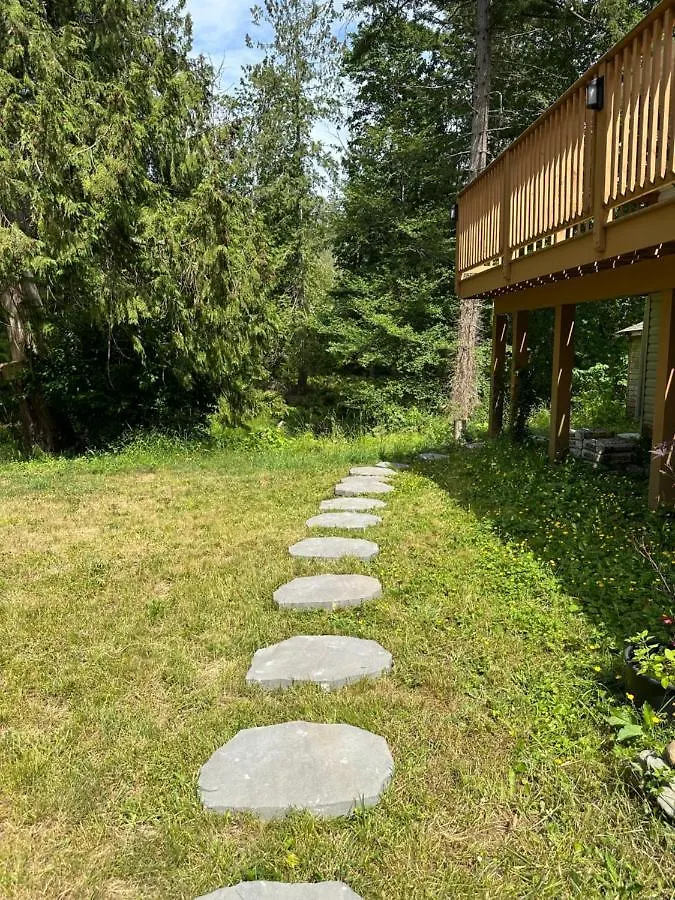 Countryroad Cozy 2 Bedrooms Basement Suite1 Nanaimo Canada