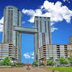 Morden In The Center Of Downtown Toronto