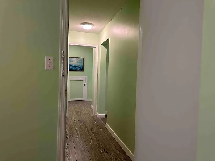 Countryroad Cozy 2 Bedrooms Basement Suite1 Nanaimo