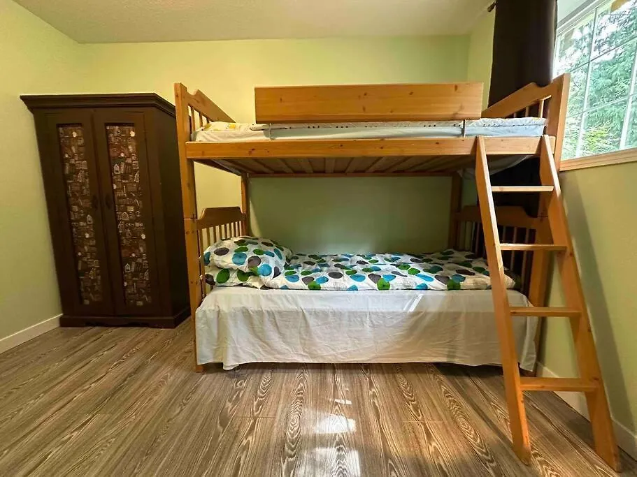 Countryroad Cozy 2 Bedrooms Basement Suite1 Nanaimo 0*,
